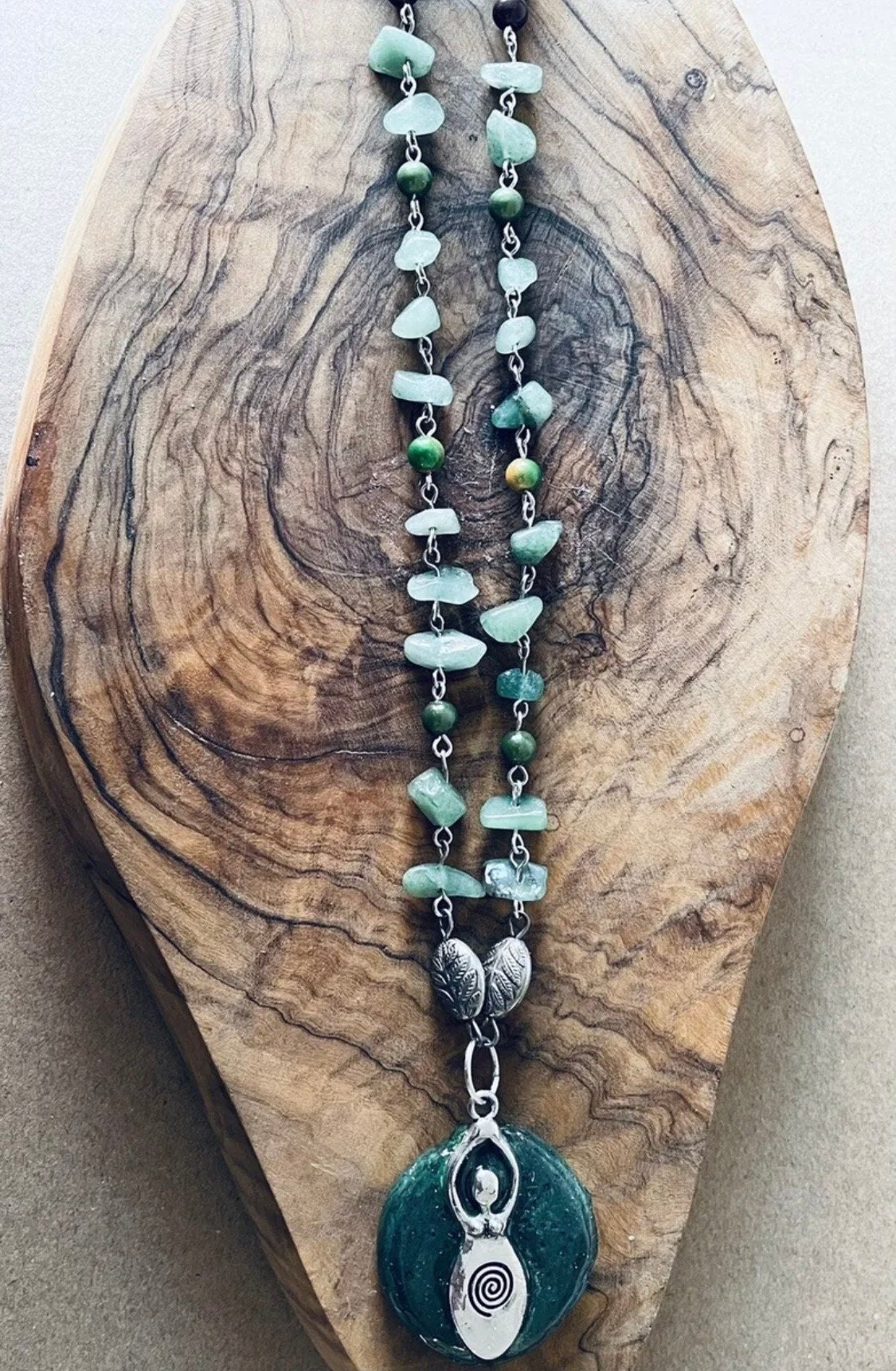 Green Aventurine Crystal Healing Spiral Goddess Pendant Wicca Pagan Witch Jewellery Abundance Prosperity