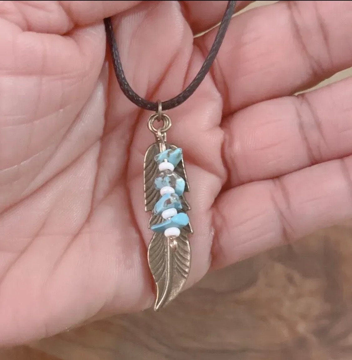 Native American Turquoise Crystal & Feather Pendant Necklace - Spiritual Shaman