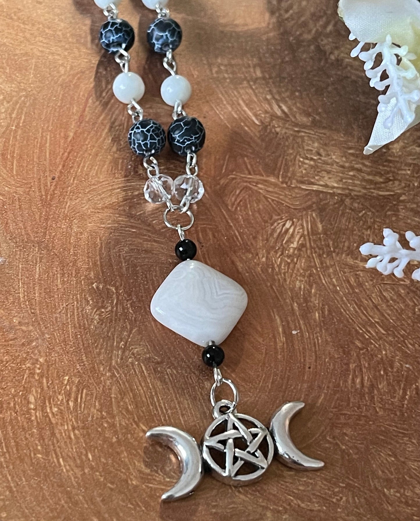 Triple Moon Goddess Black and White Agate Stone Necklace - Wicca Pagan Protection Jewellery