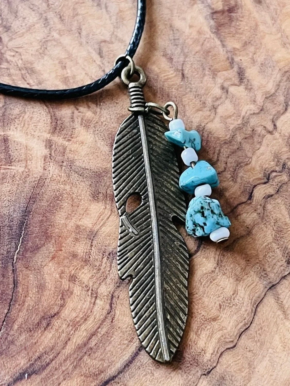 Native American Turquoise Crystal & Feather Pendant Necklace - Spiritual Shaman